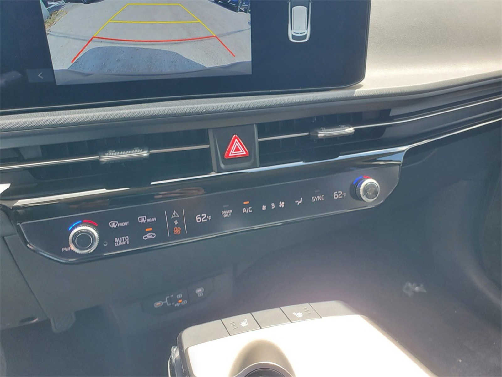 2025 Kia EV6 - Photo 24