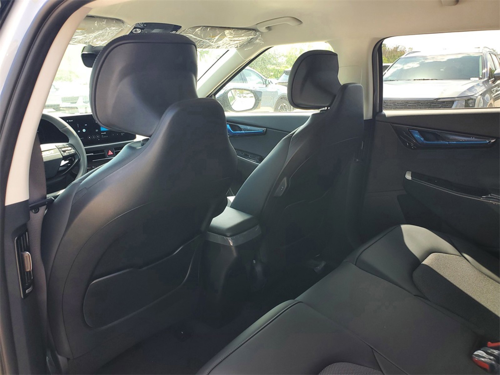 2025 Kia EV6 - Photo 9