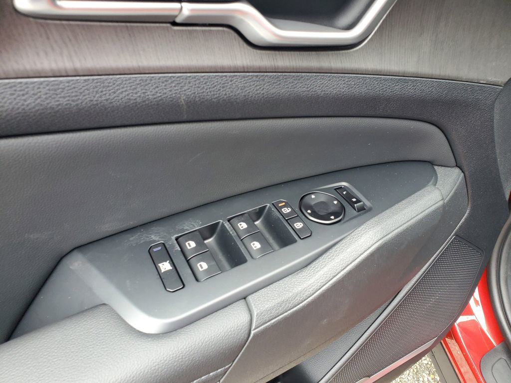 2026 Kia Sportage - Photo 13