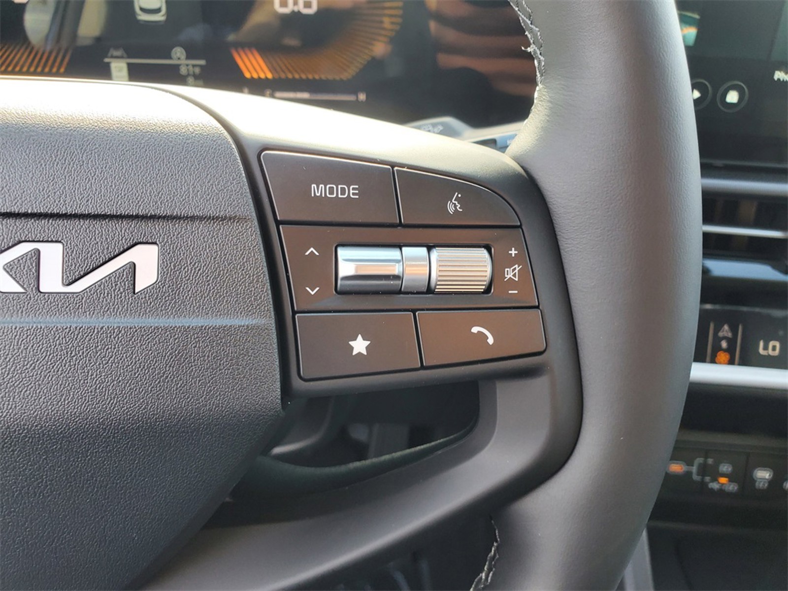 2026 Kia Sportage - Photo 18