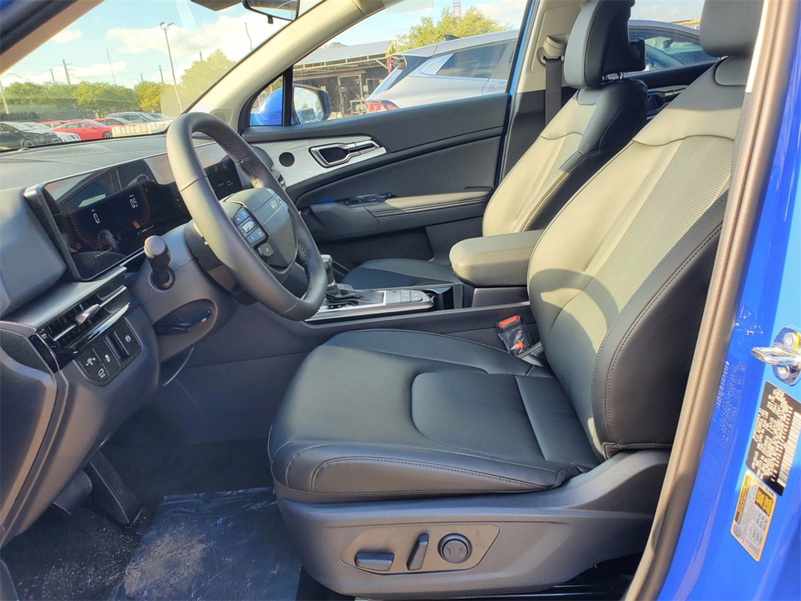 2026 Kia Sportage - Photo 11
