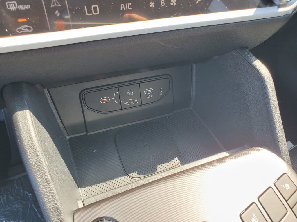 2026 Kia Sportage - Photo 24