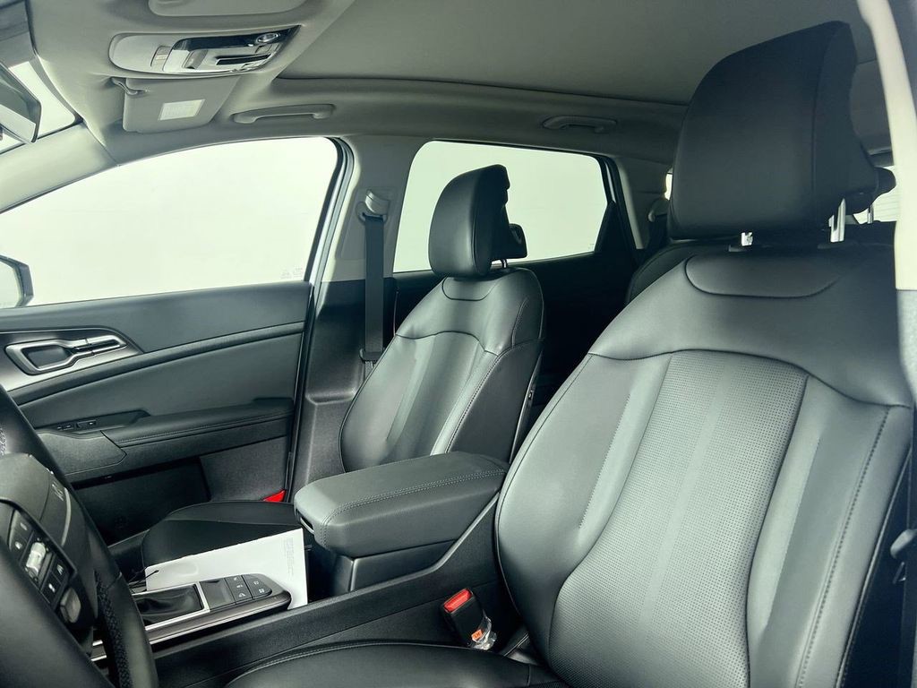 2026 Kia Sportage - Photo 11