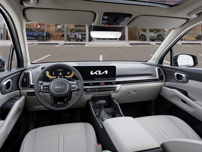 2025 Kia Sorento - Photo 14