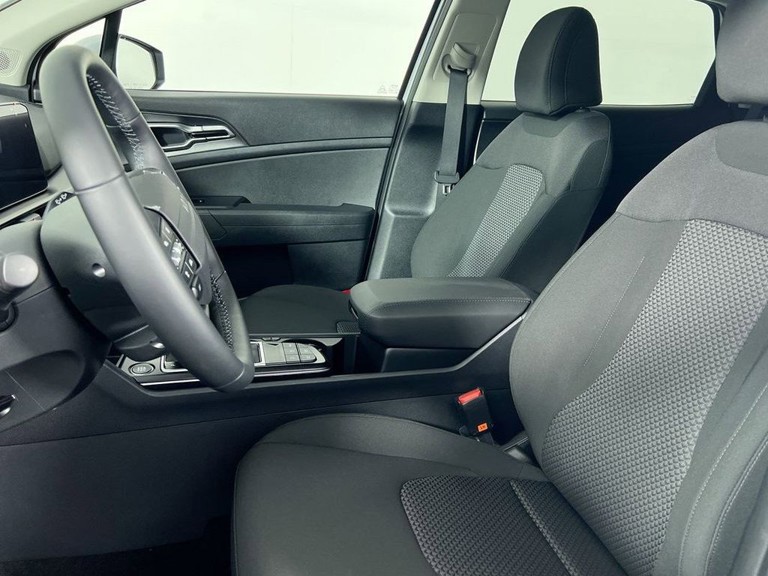 2026 Kia Sportage - Photo 11