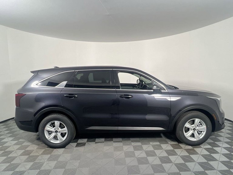 2026 Kia Sorento - Photo 11