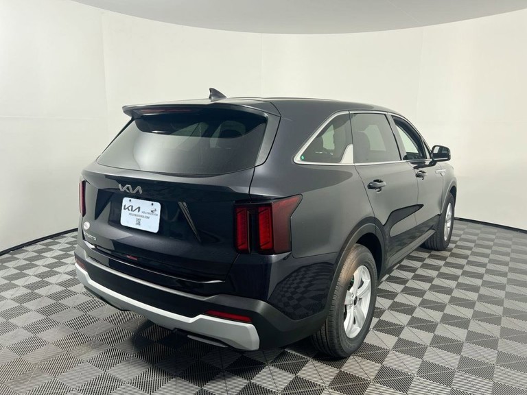 2026 Kia Sorento - Photo 5