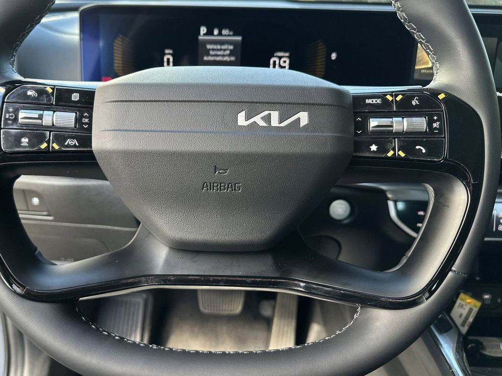 2026 Kia Sorento - Photo 13