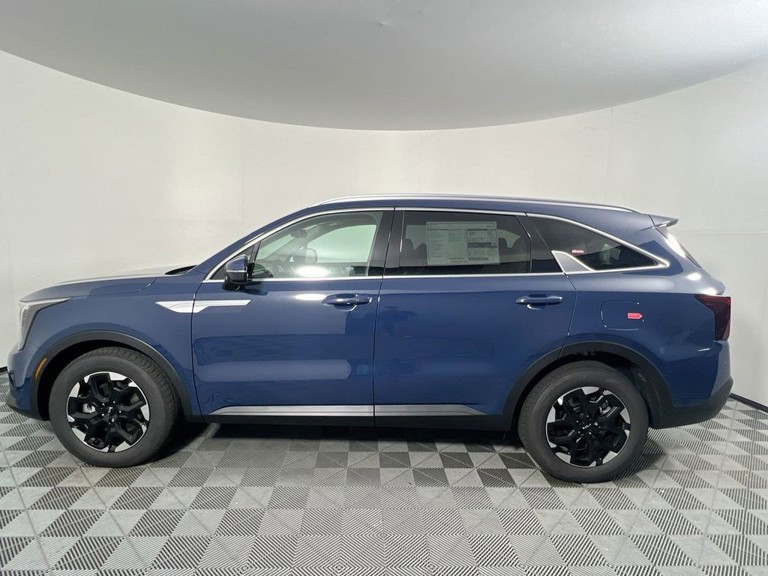 2026 Kia Sorento - Photo 13