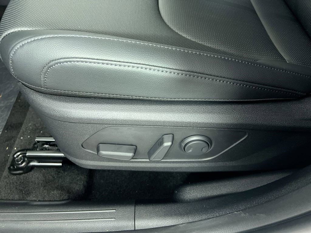 2026 Kia Sportage - Photo 13