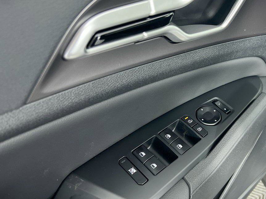 2026 Kia Sportage - Photo 14