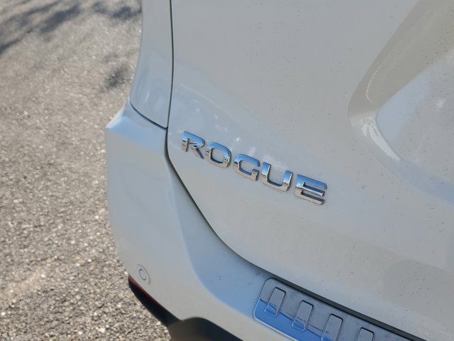 2020 Nissan Rogue - Photo 12