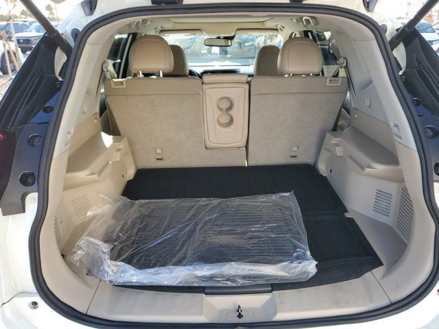 2020 Nissan Rogue - Photo 15