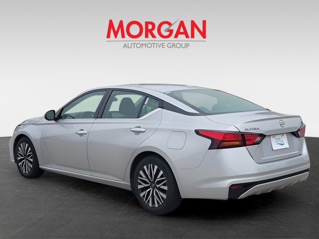 2023 Nissan Altima - Photo 3