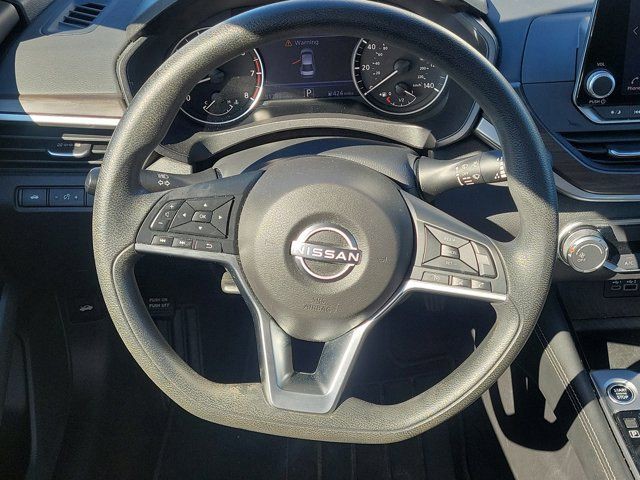 2023 Nissan Altima - Photo 13