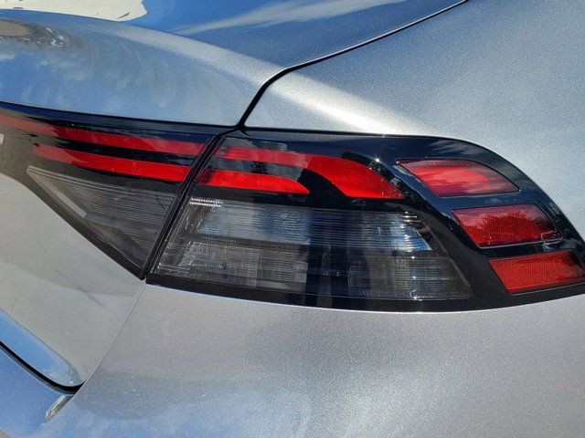 2025 Honda Accord Sedan - Photo 14