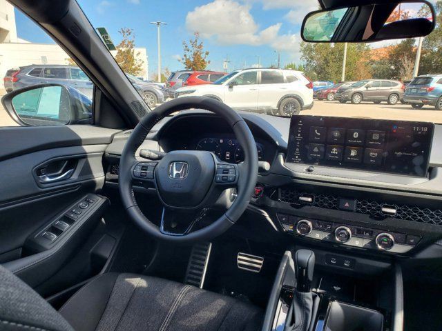 2025 Honda Accord Hybrid - Photo 13