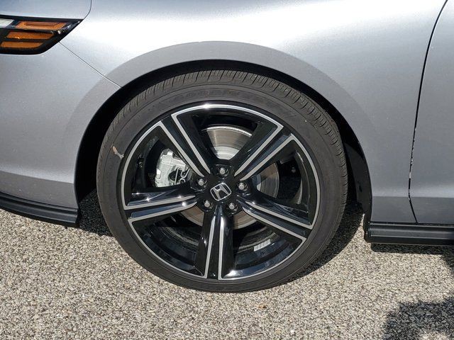 2025 Honda Accord Hybrid - Photo 10