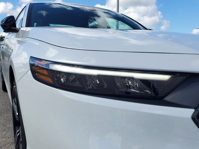 2025 Honda Accord Hybrid - Photo 9