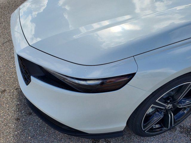 2025 Honda Accord Hybrid - Photo 10