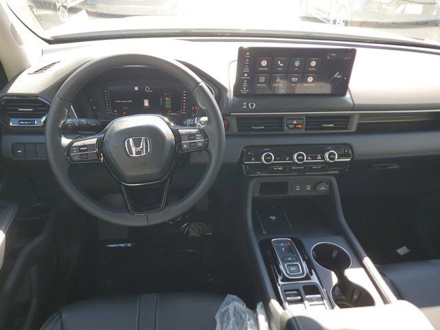 2026 Honda Pilot - Photo 13