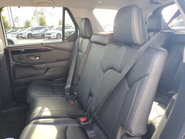 2025 Honda Pilot - Photo 13