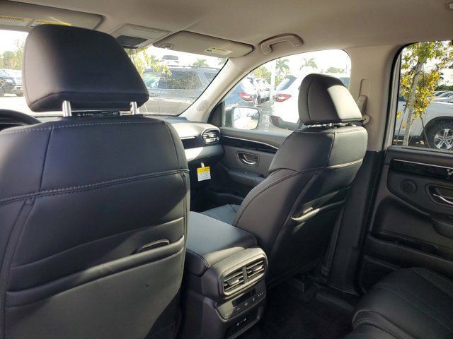 2025 Honda Pilot - Photo 14