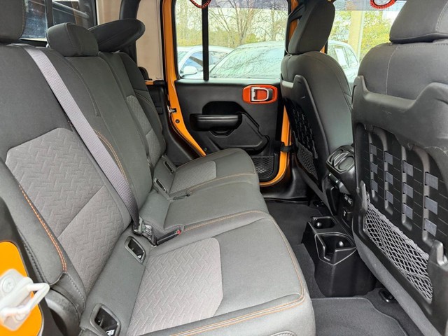 2021 Jeep Gladiator - Photo 8
