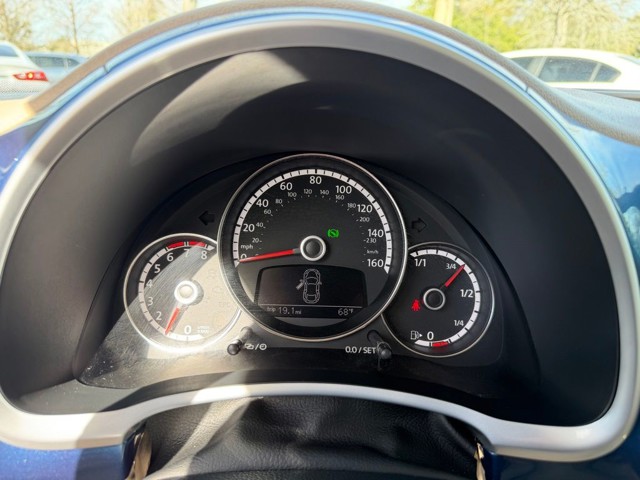 2016 Volkswagen Beetle - Photo 15