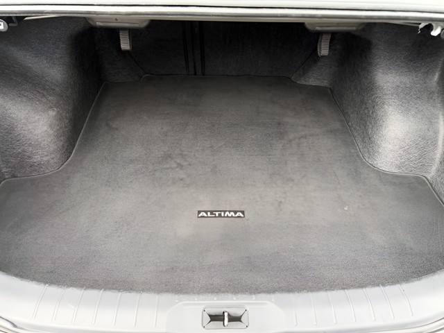 2023 Nissan Altima - Photo 7