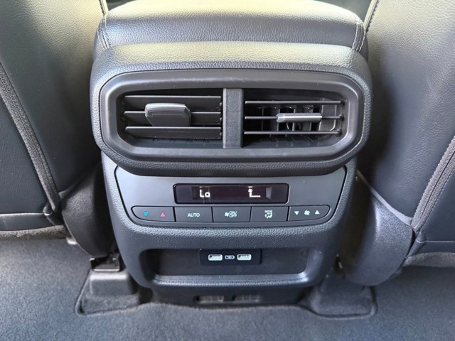 2023 Honda Pilot - Photo 13