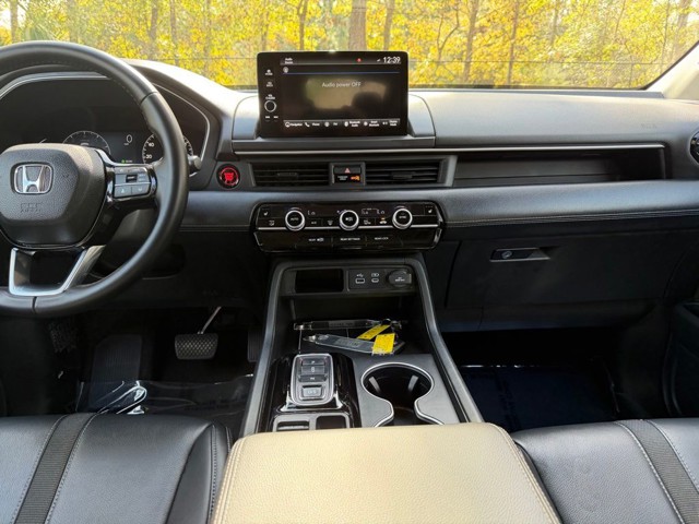 2023 Honda Pilot - Photo 14