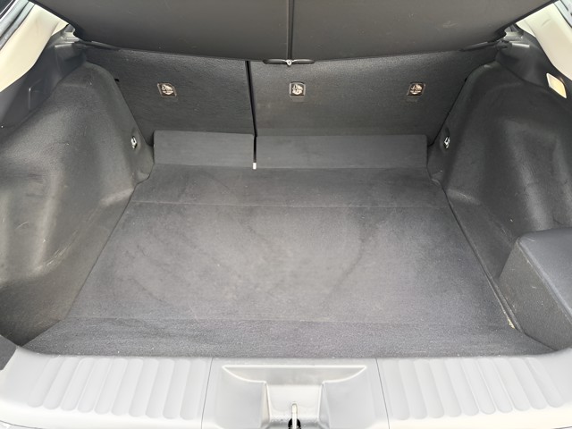 2024 Toyota Prius - Photo 7