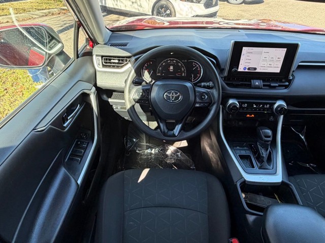 2023 Toyota RAV4 - Photo 15