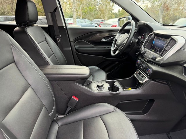 2024 GMC Terrain - Photo 10