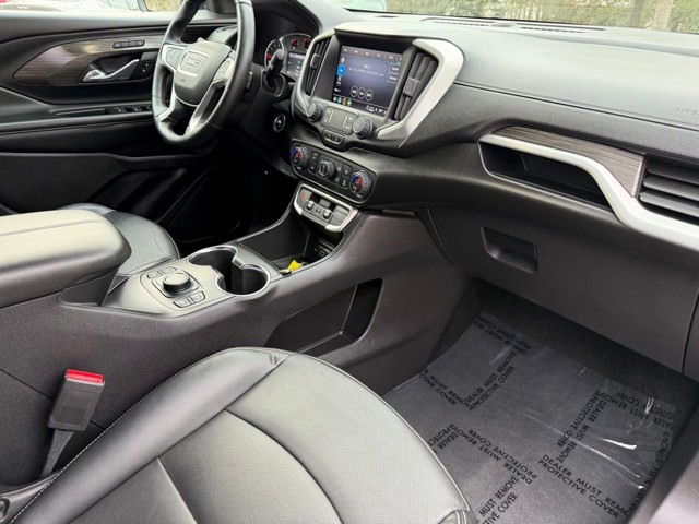 2024 GMC Terrain - Photo 11