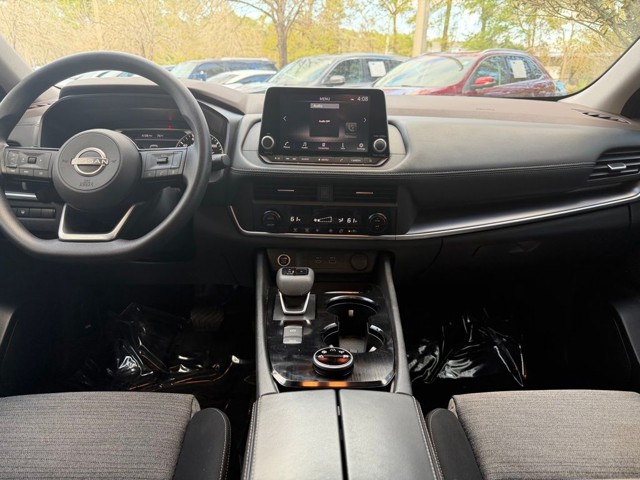 2023 Nissan Rogue - Photo 13