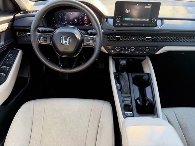 2023 Honda Accord - Photo 13