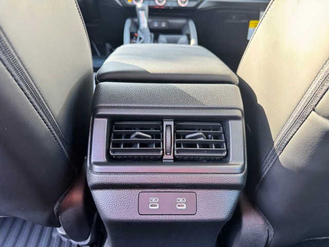 2025 Honda Accord Hybrid - Photo 8