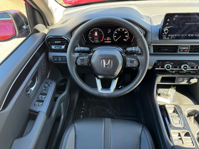2025 Honda Pilot - Photo 10