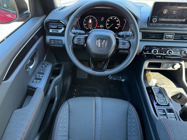 2025 Honda Pilot - Photo 9