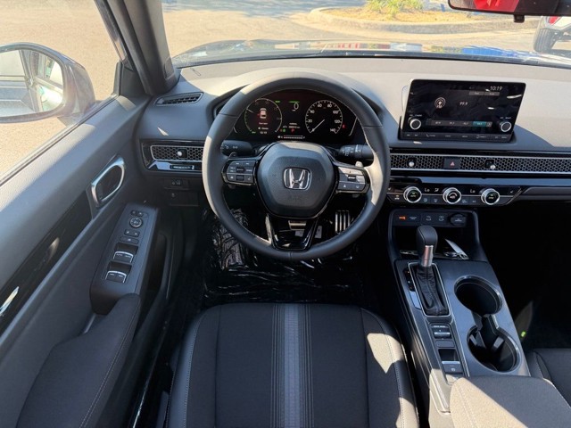 2026 Honda Civic Hybrid - Photo 10