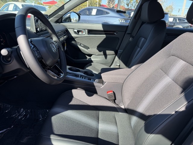 2026 Honda Civic Hybrid - Photo 13