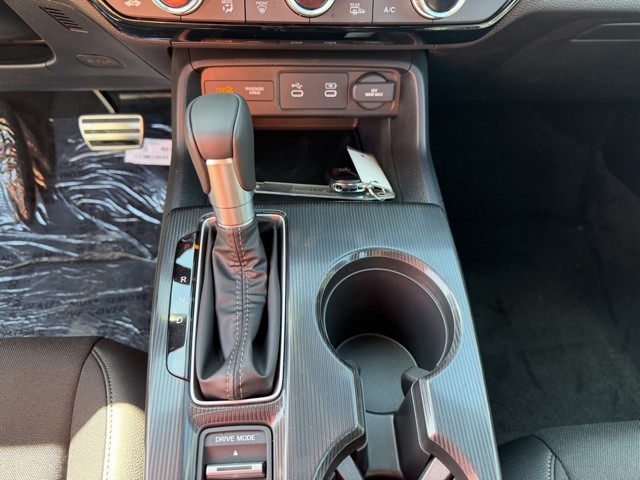 2026 Honda Civic Hybrid - Photo 21