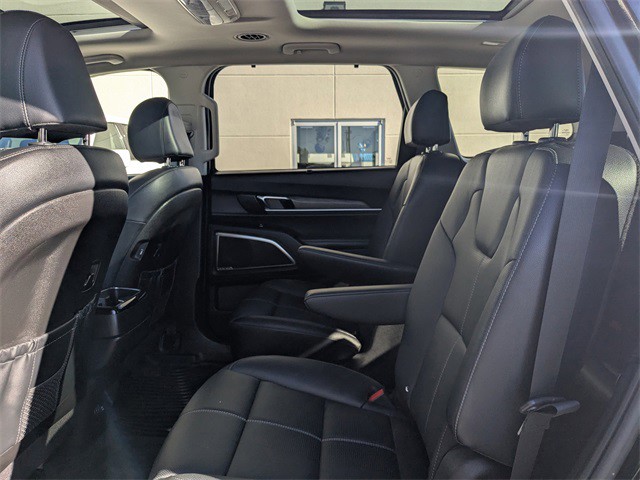 2022 Kia Telluride - Photo 13