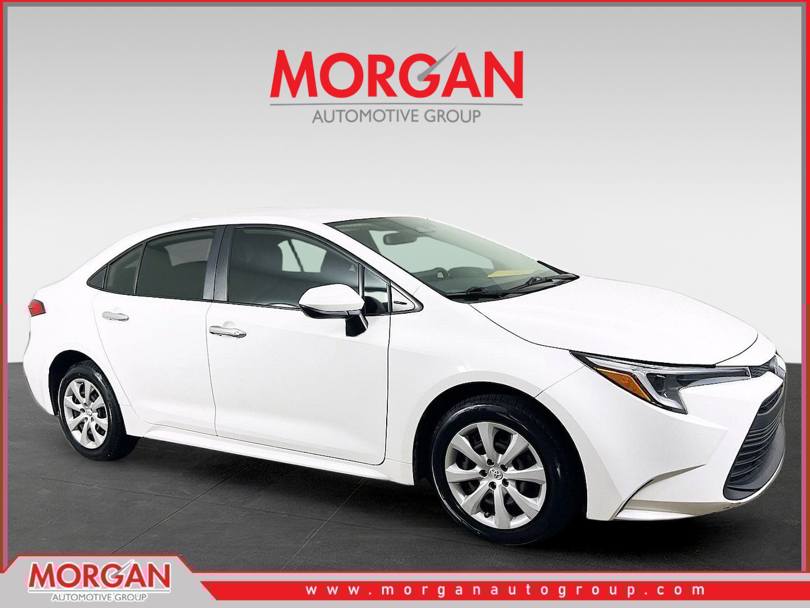 2023 Toyota Corolla LE's photo