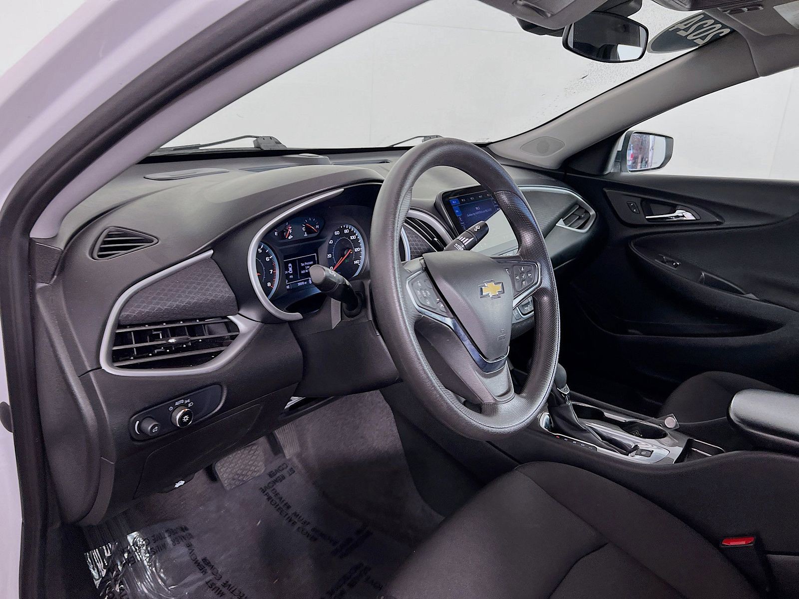 2024 Chevrolet Malibu - Photo 9