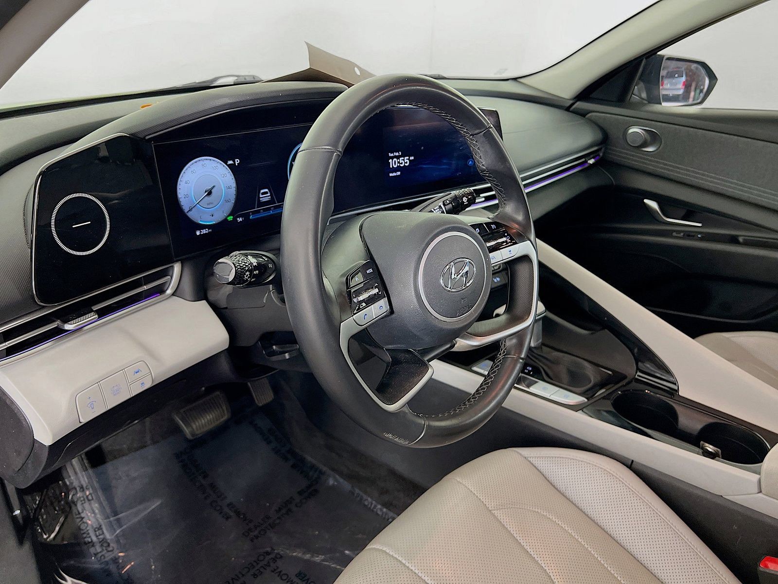 2022 Hyundai Elantra Hybrid - Photo 9