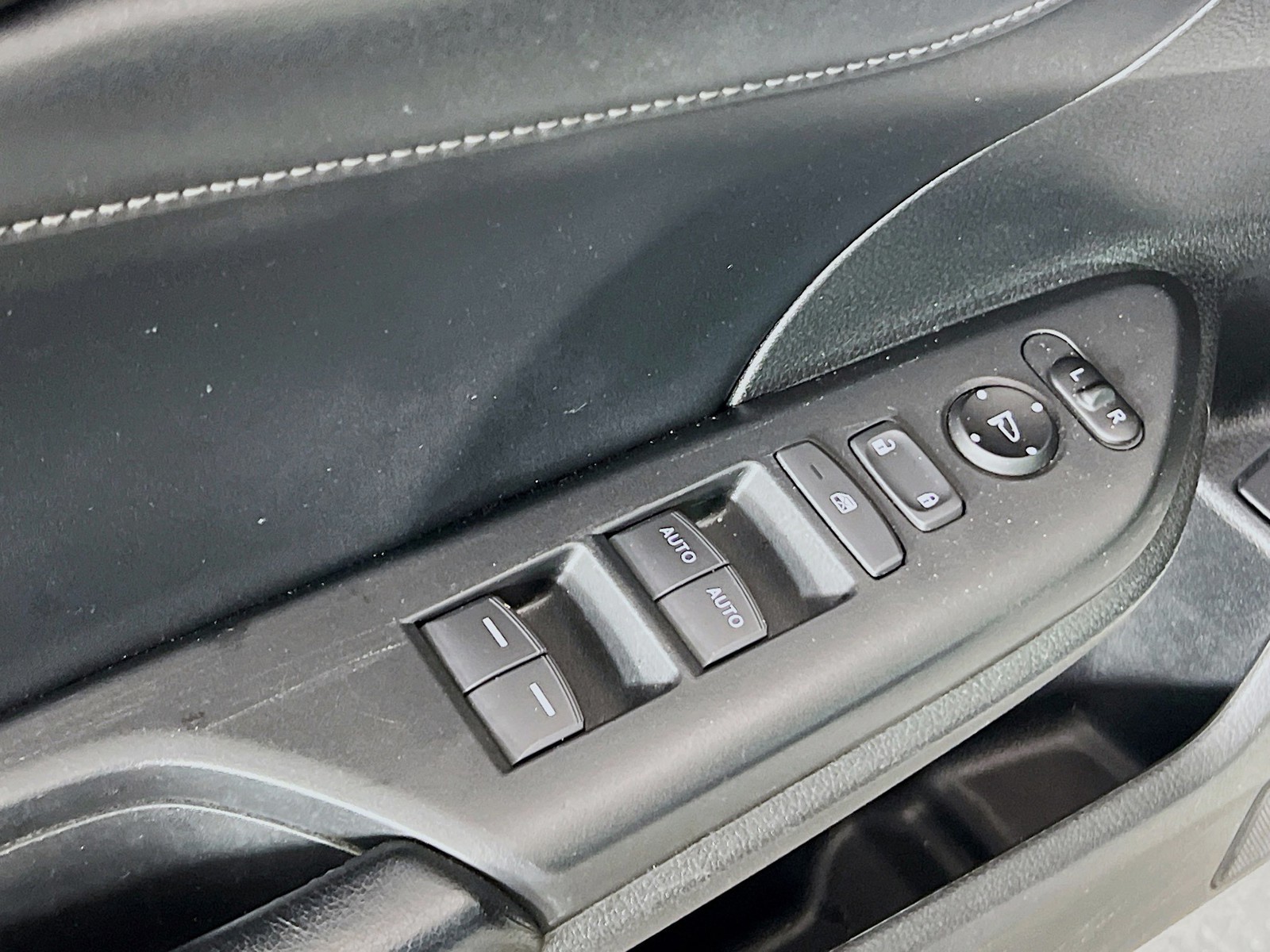 2019 Honda Insight - Photo 15