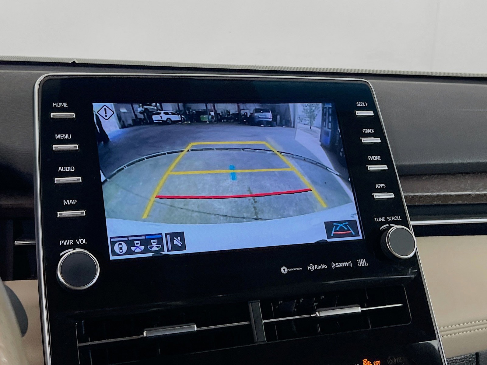 2020 Toyota Avalon - Photo 13